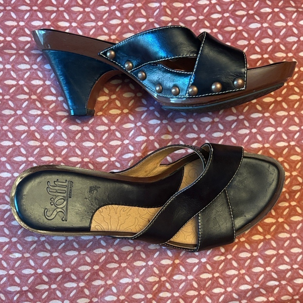 Sofft Women's Black Slide Sandals-Size 6.5 LIKE NEW